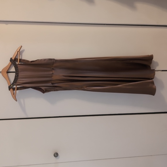 Donna Morgan brown silk dress with sequin neckline - Picture 3 of 10